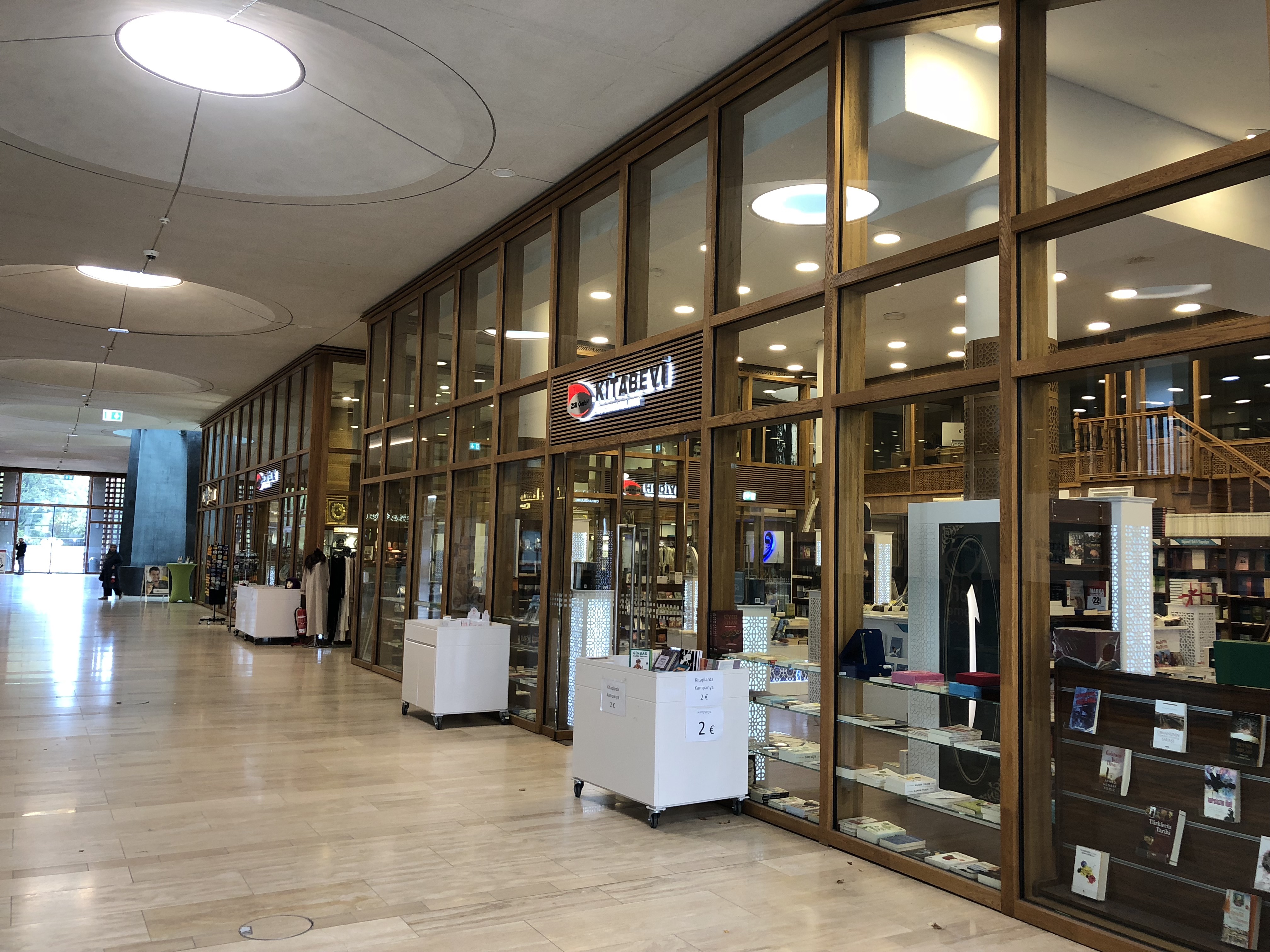 20180925_2_32537662_37530674