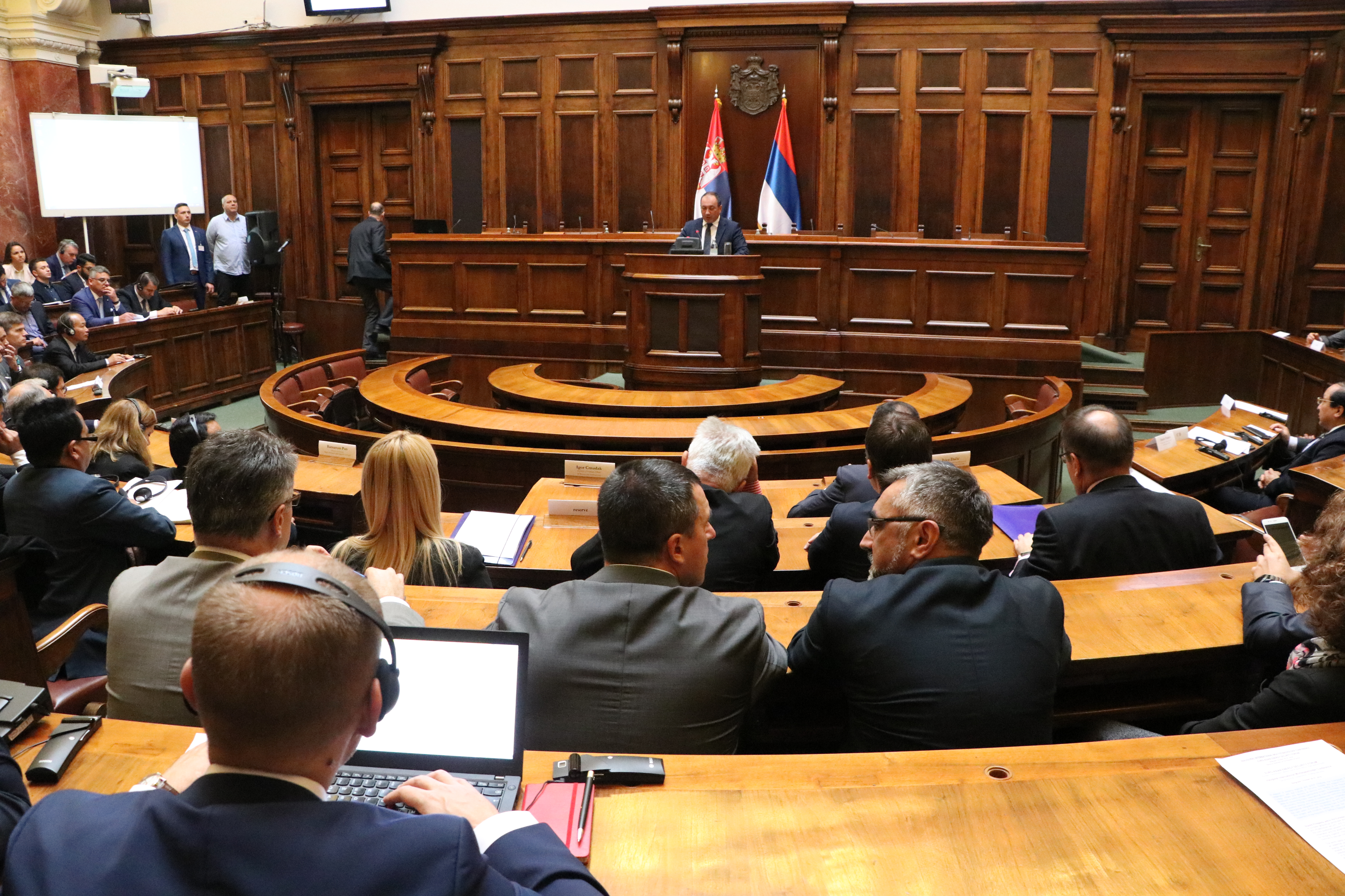 20181027_2_33116757_38481673