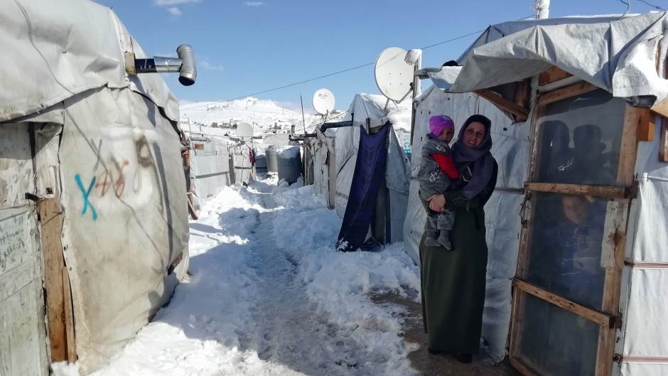 2019-01-09T170225Z_1316295292_RC1D141F1BD0_RTRMADP_3_MIDEAST-CRISIS-LEBANON-REFUGEES