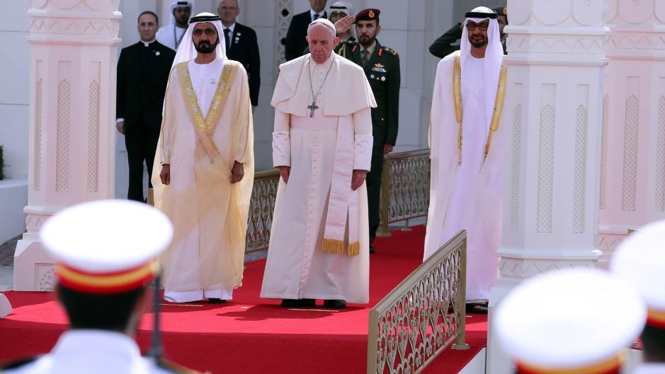 2019-02-04T081846Z_1448301251_RC16727EDEA0_RTRMADP_3_POPE-EMIRATES