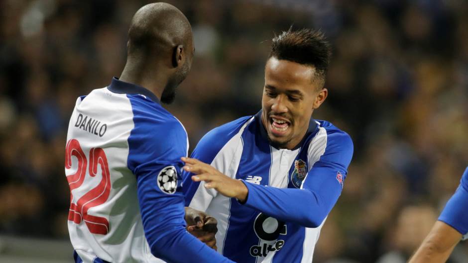 2019-03-14T122822Z_1358645563_RC1317100AD0_RTRMADP_3_SOCCER-SPAIN-MAD-MILITAO