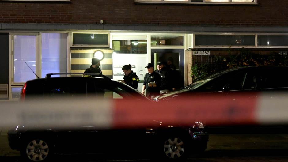 2019-03-18T192037Z_1831768855_RC1B534CE580_RTRMADP_3_NETHERLANDS-SHOOTING