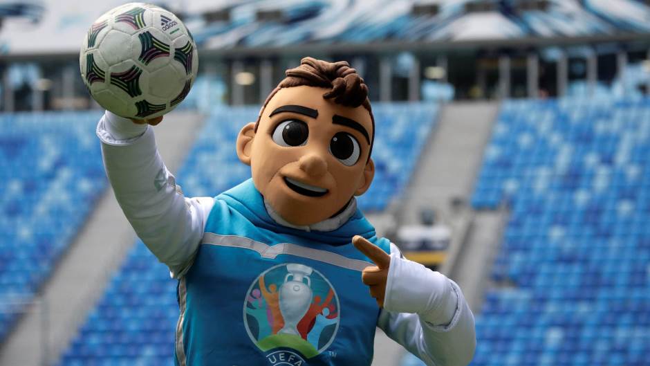2019-03-27T081527Z_1387288497_RC17FB892610_RTRMADP_3_SOCCER-EURO-MASCOT