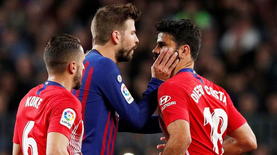 2019-04-06T195014Z_1100862484_RC1EDE24A3C0_RTRMADP_3_SOCCER-SPAIN-FCB-ATM