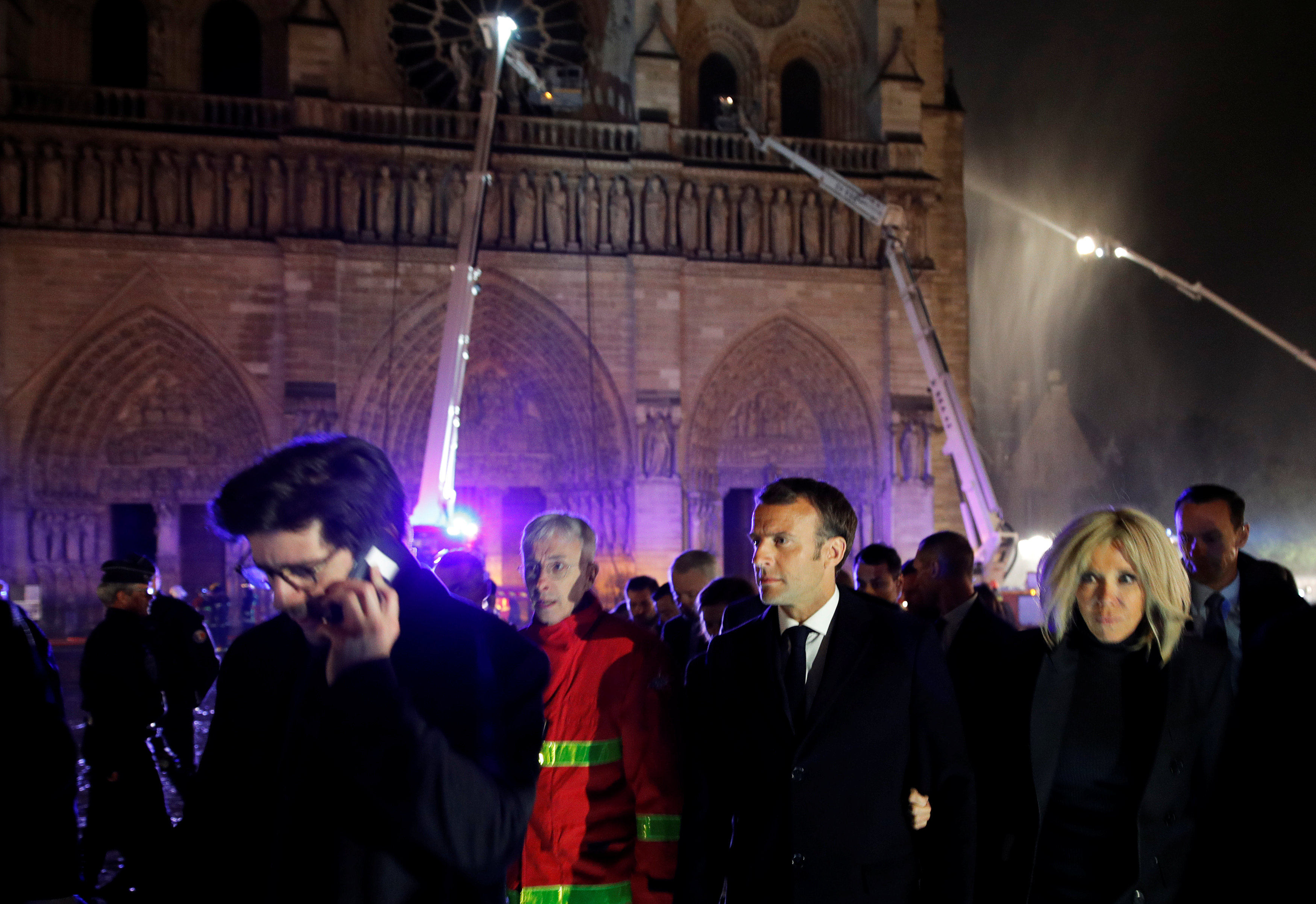 2019-04-15T222247Z_1407096733_RC1D48246560_RTRMADP_3_FRANCE-NOTREDAME-MACRON