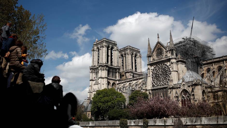 2019-04-17T124737Z_812847106_RC1D39164F70_RTRMADP_3_FRANCE-NOTREDAME