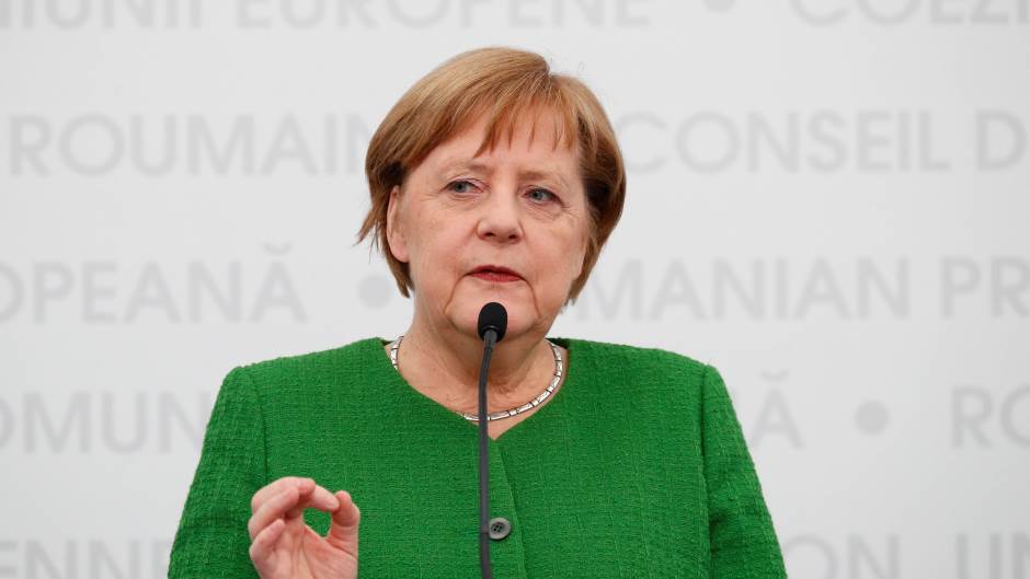 2019-05-09T153855Z_1764641407_RC1165BF7340_RTRMADP_3_EU-SUMMIT