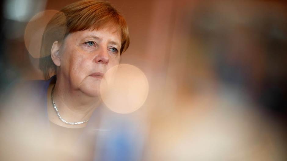 2019-05-15T073811Z_1816537597_RC195A820B70_RTRMADP_3_GERMANY-POLITICS