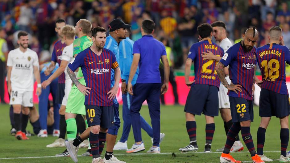 2019-05-25T210442Z_2094278491_RC13AA72BEF0_RTRMADP_3_SOCCER-SPAIN-FCB-VAL