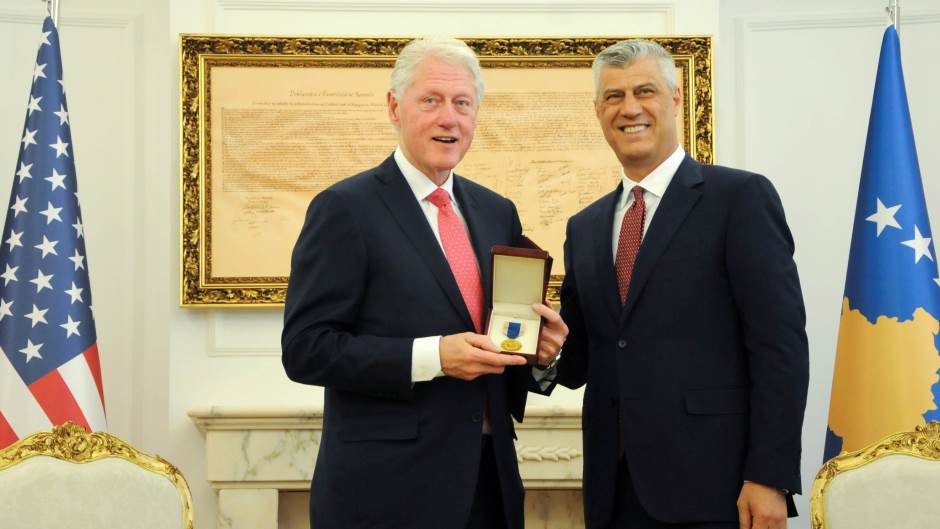 2019-06-11T151348Z_1566226461_RC1D18E93B00_RTRMADP_3_KOSOVO-NATO-KFOR