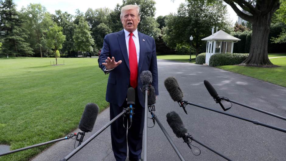 2019-06-18T204510Z_833847365_RC1FDB692B40_RTRMADP_3_USA-TRUMP