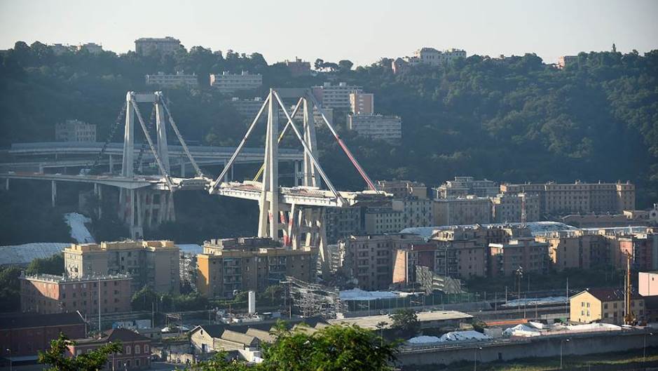 REUTERS/Massimo Pinca