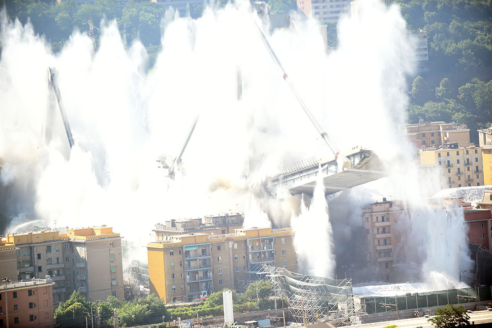 REUTERS/Massimo Pinca