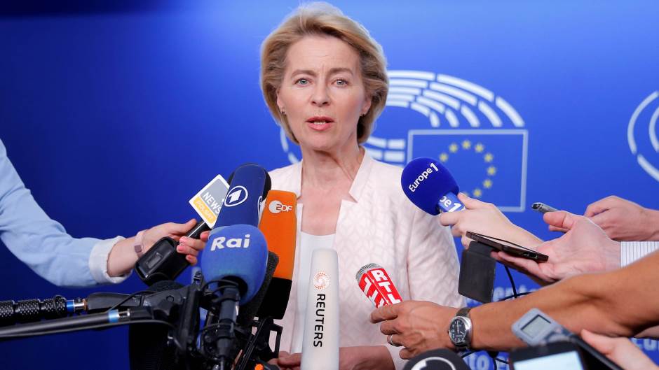 2019-07-03T155715Z_1512654555_RC1414BB4660_RTRMADP_3_EU-PARLIAMENT-VON-DER-LEYEN