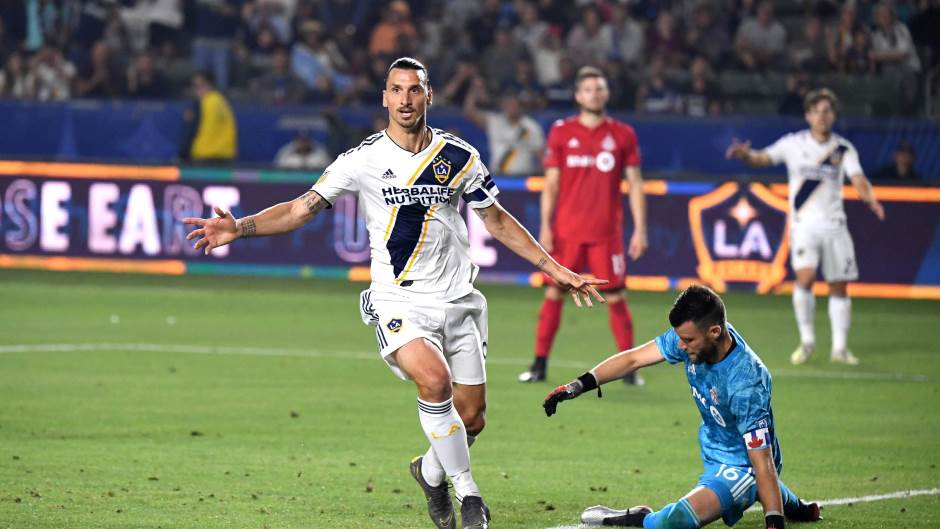2019-07-05T050424Z_1985776928_NOCID_RTRMADP_3_MLS-TORONTO-FC-AT-LA-GALAXY