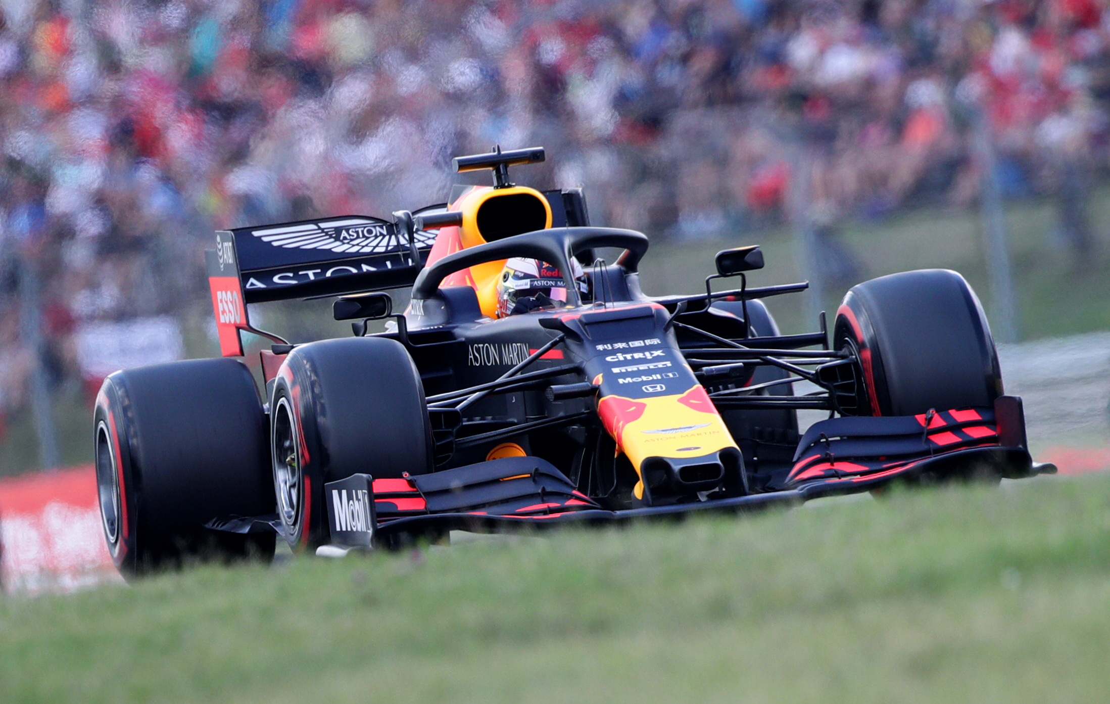 2019-08-03T141130Z_1285261890_RC159A070650_RTRMADP_3_MOTOR-F1-HUNGARY