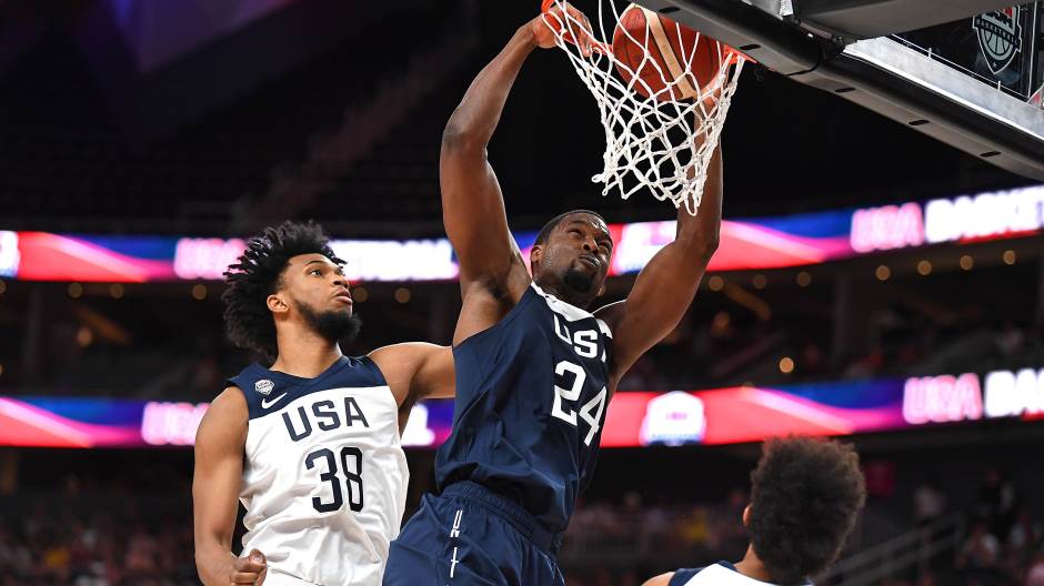 2019-08-10T041312Z_2122456639_NOCID_RTRMADP_3_BASKETBALL-USA-BASKETBALL-MEN-S-NATIONAL-TEAM-USA-WHITE-AT-USA-BLUE