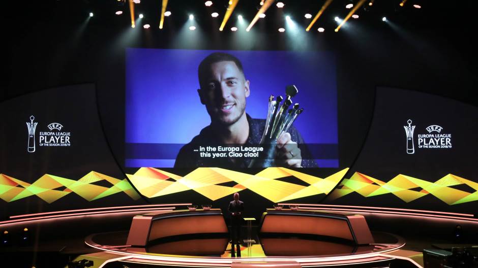 2019-08-30T111424Z_1110661455_RC119978E350_RTRMADP_3_SOCCER-EUROPA-DRAW