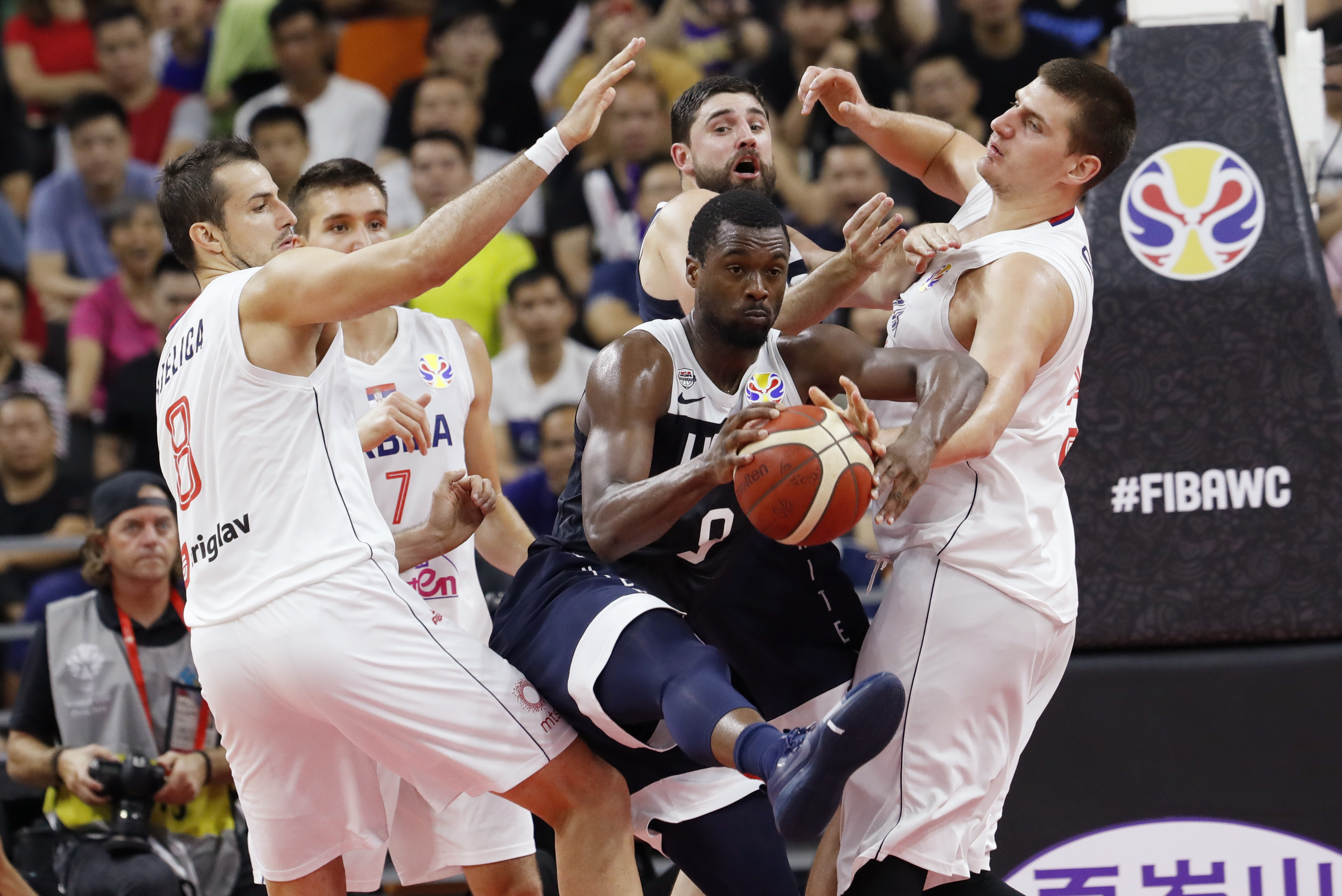 2019-09-12T125927Z_333912496_HP1EF9C103326_RTRMADP_3_BASKETBALL-WORLDCUP-SRB-USA