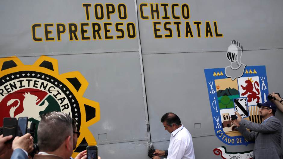2019-09-30t224026z-702804478-rc1bea69fb90-rtrmadp-3-mexico-prison-267960.jpeg