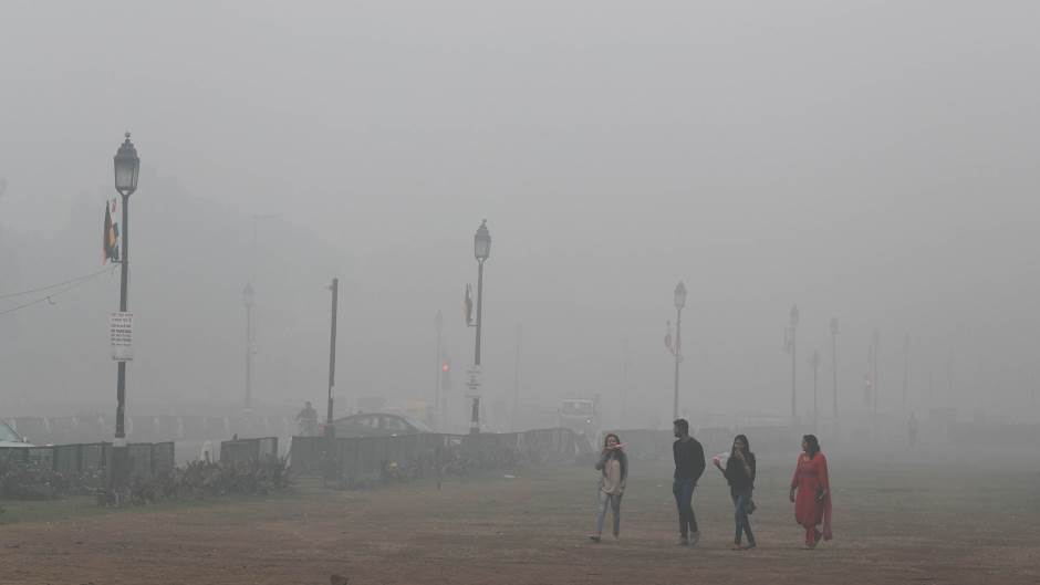 2019-11-03T051653Z_1993525331_RC13CAA8EBE0_RTRMADP_3_INDIA-POLLUTION
