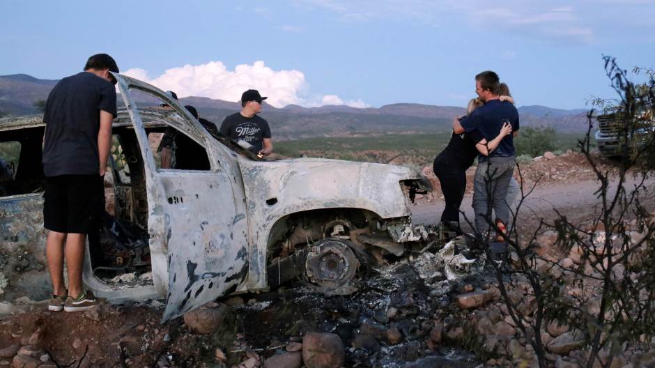 2019-11-06T023849Z_968910087_RC2E5D9FRDFS_RTRMADP_3_MEXICO-VIOLENCE