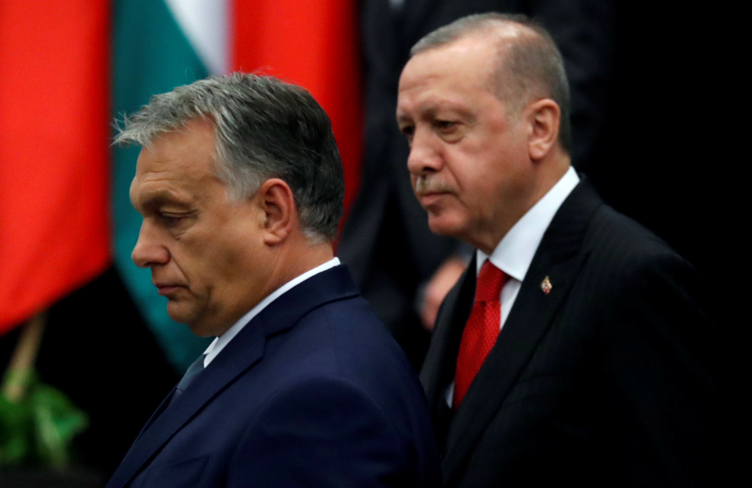 2019-11-07T145218Z_574627500_RC2E6D9AI6SJ_RTRMADP_3_HUNGARY-TURKEY