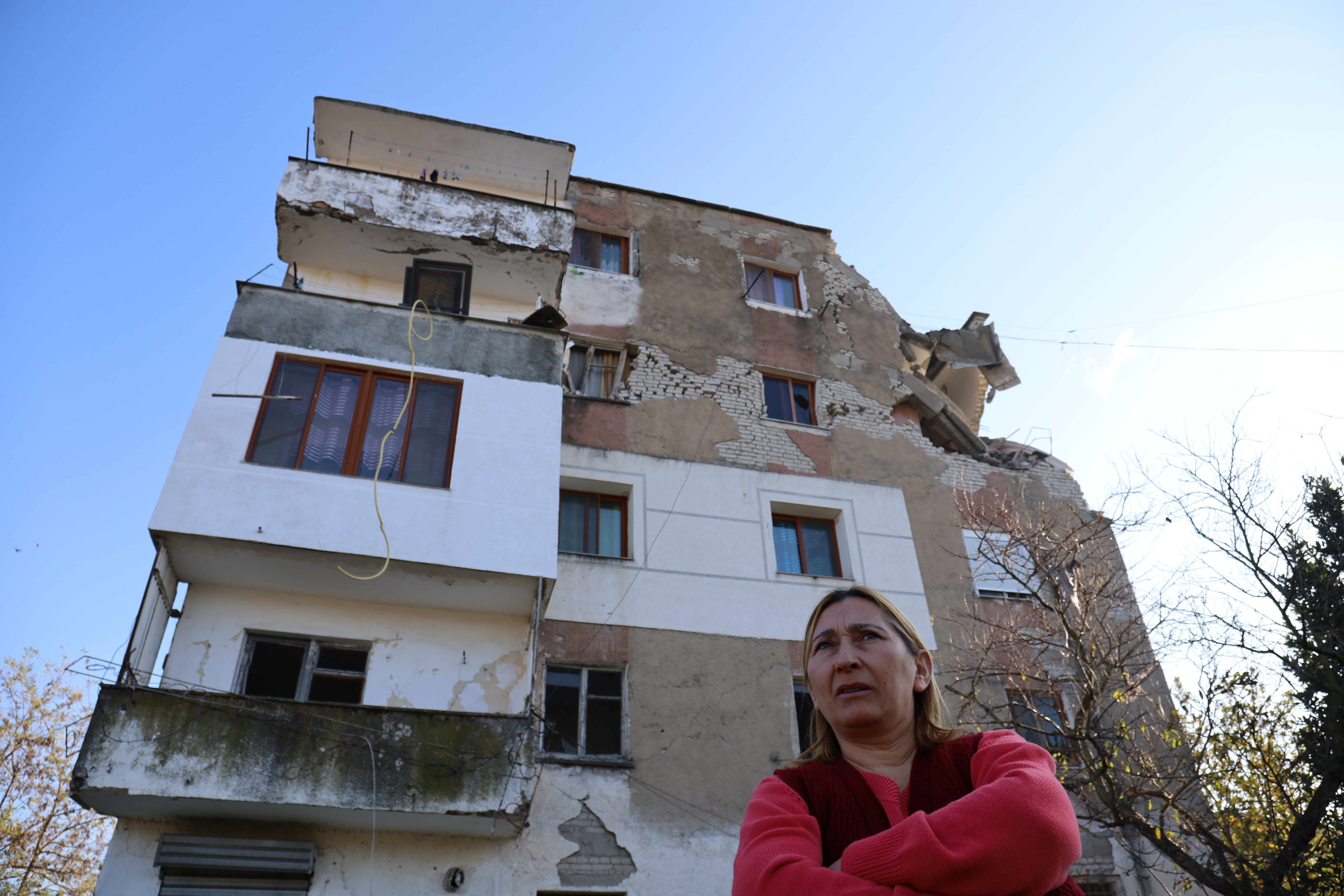 2019-11-26T111512Z_1189966800_RC2ZID9W1LNF_RTRMADP_3_ALBANIA-QUAKE