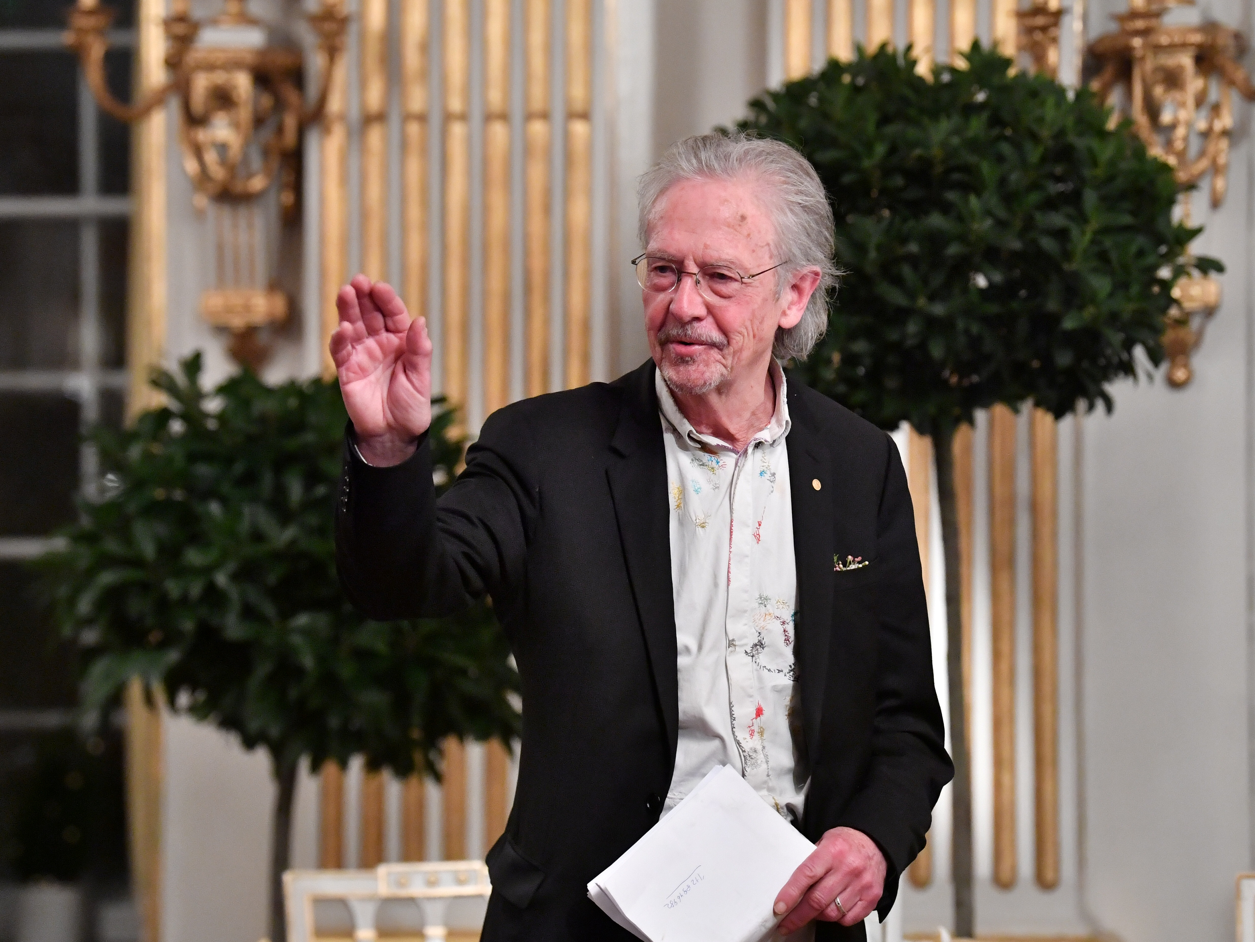 2019-12-07T171240Z_479955198_RC2HQD9CRSVV_RTRMADP_3_NOBEL-PRIZE-LITERATURE(1)