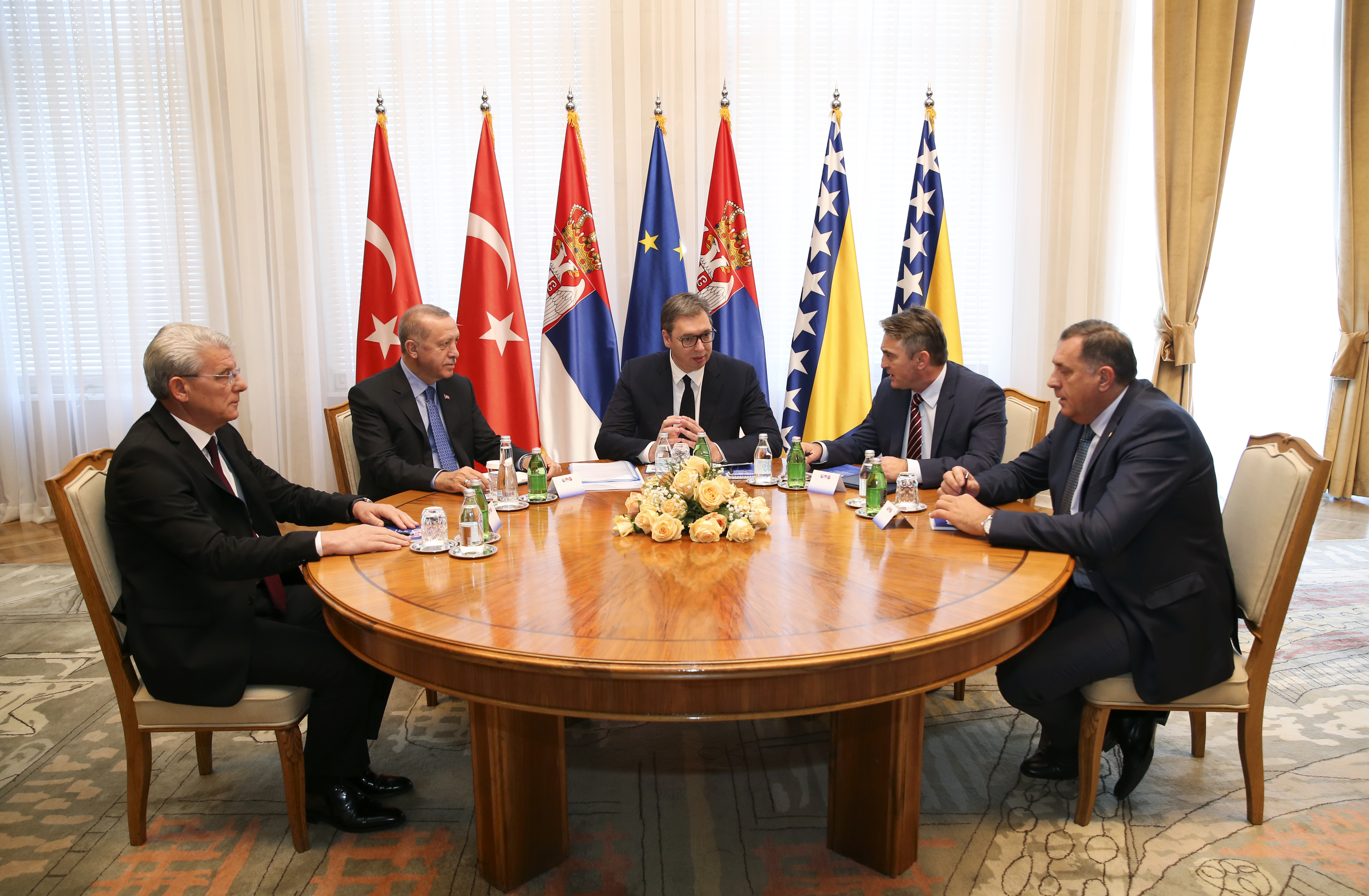 20191008_2_38626240_48296318