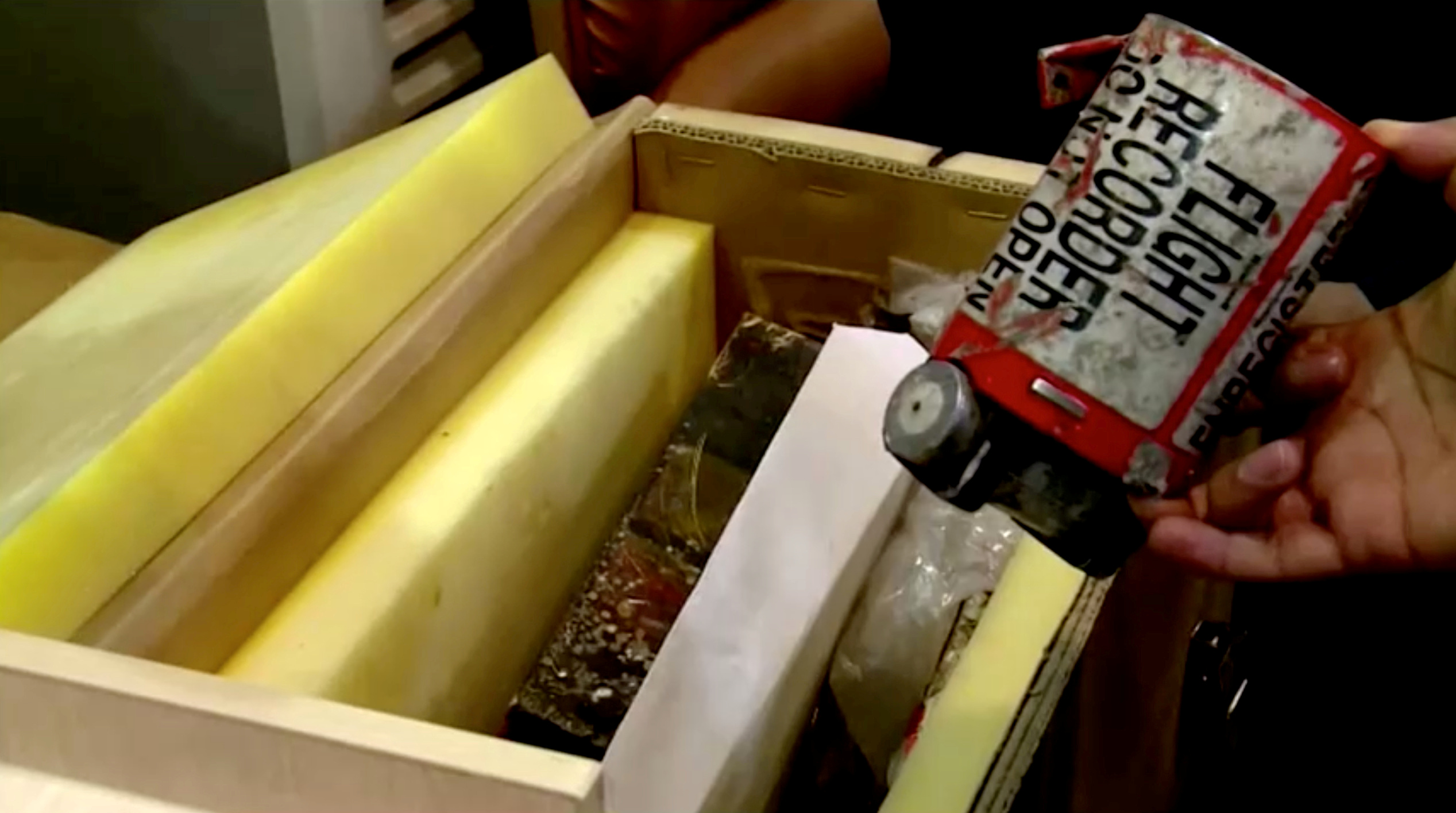 2020-01-10T000000Z_1517494671_RC20DE9Y5K30_RTRMADP_3_IRAN-CRASH-BLACK-BOXES(1)