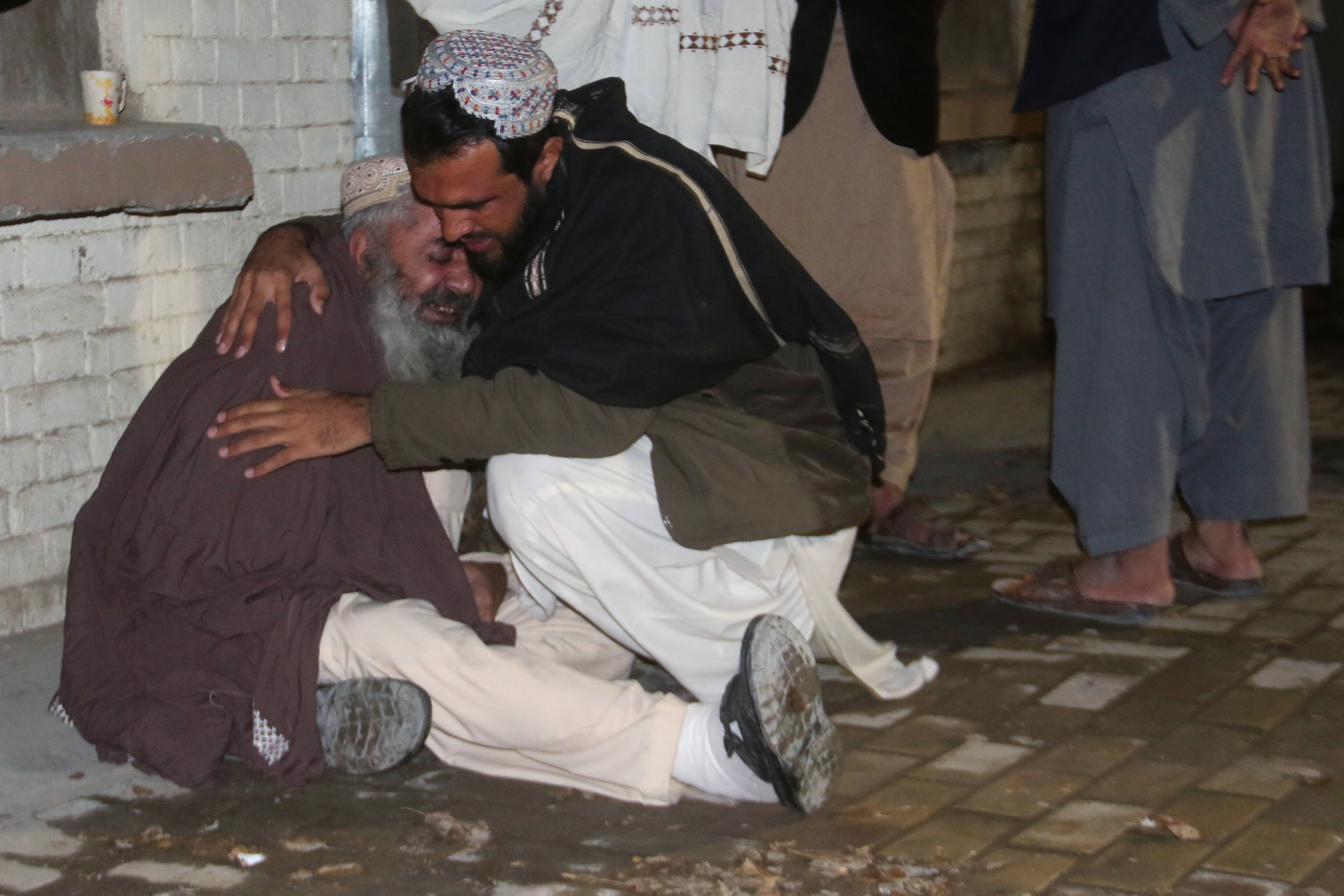 2020-01-10T155917Z_242338042_RC23DE9UPBMR_RTRMADP_3_PAKISTAN-BLAST