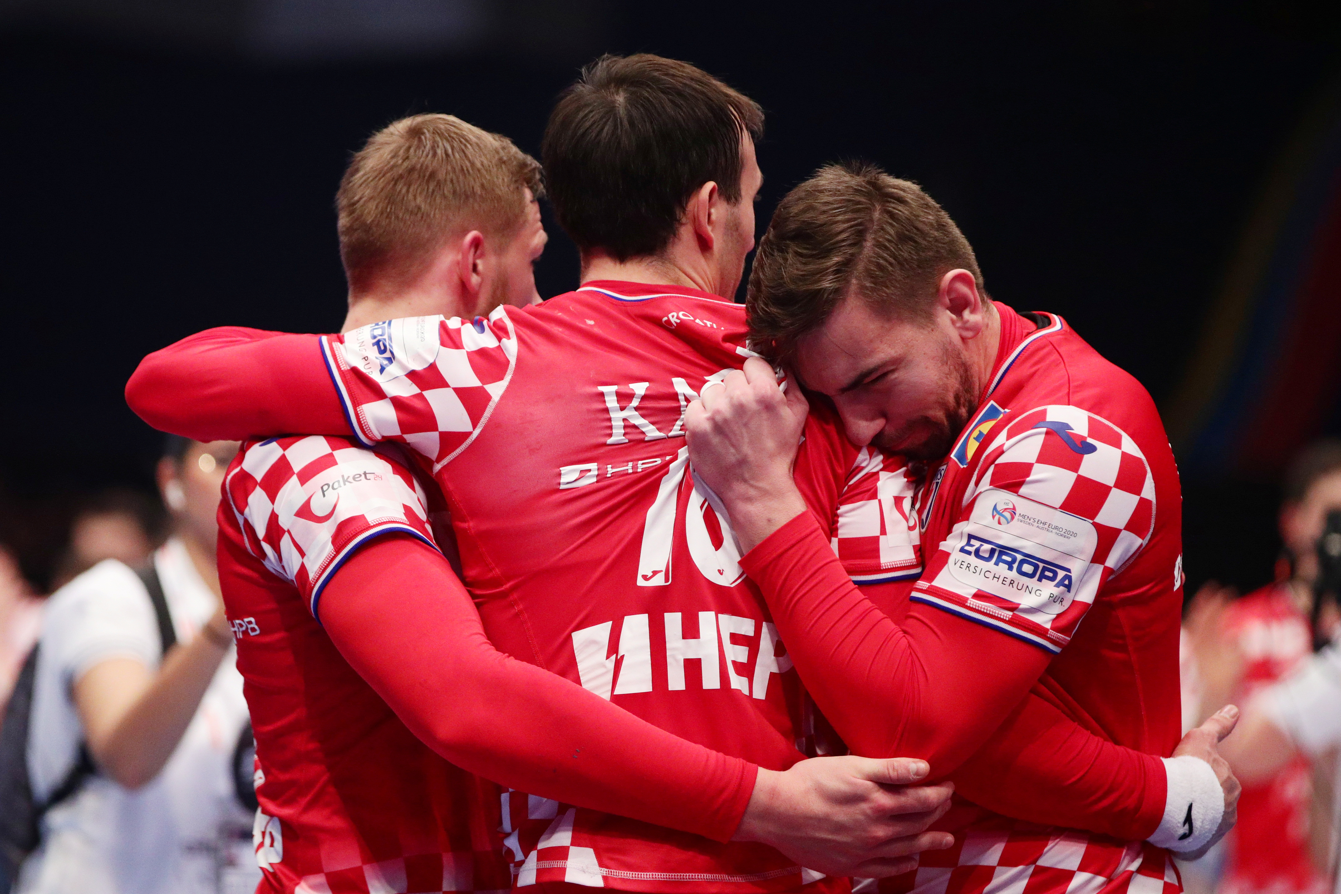 2020-01-16T184949Z_644371323_RC26HE9RI2ZM_RTRMADP_3_HANDBALL-EURO