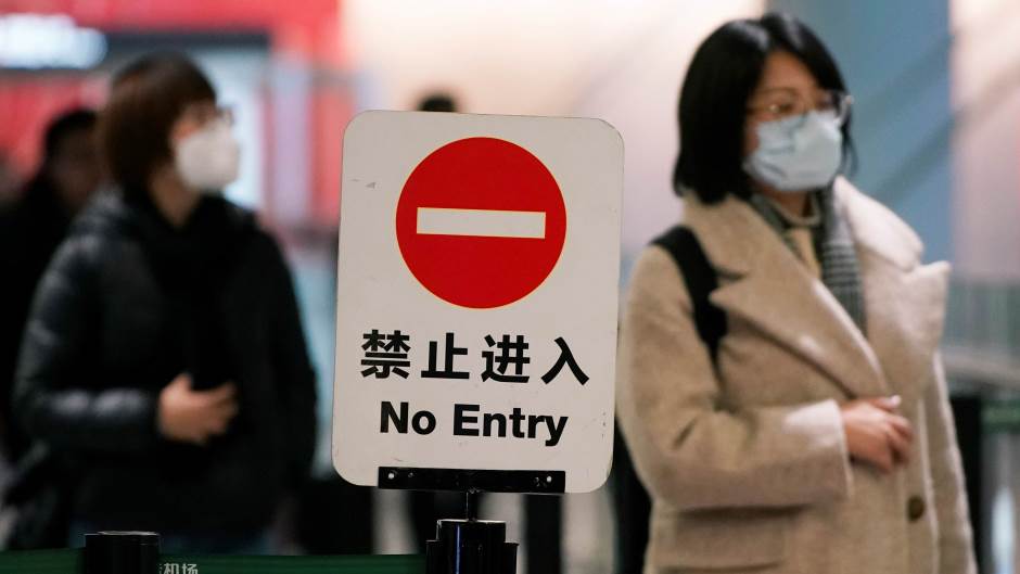 2020-01-20T160801Z_1957327021_RC2SJE9X5BPQ_RTRMADP_3_CHINA-HEALTH-PNEUMONIA