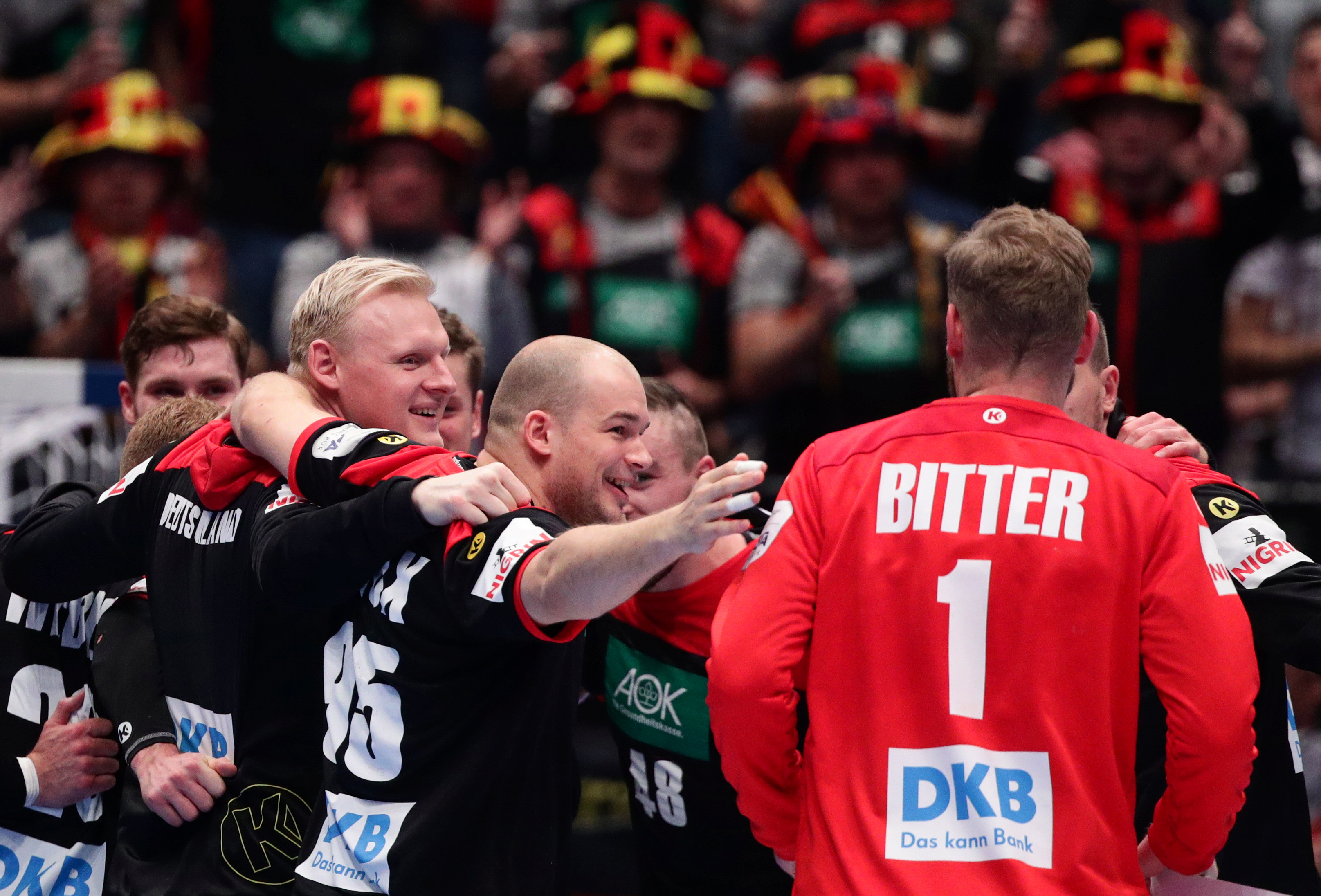 2020-01-20T210657Z_515267484_RC2XJE9A7VEV_RTRMADP_3_HANDBALL-EURO(1)