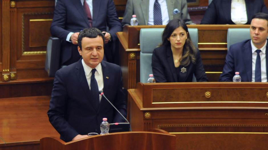 2020-02-03T204137Z_1155467474_RC26TE91HMLZ_RTRMADP_3_KOSOVO-GOVERNMENT