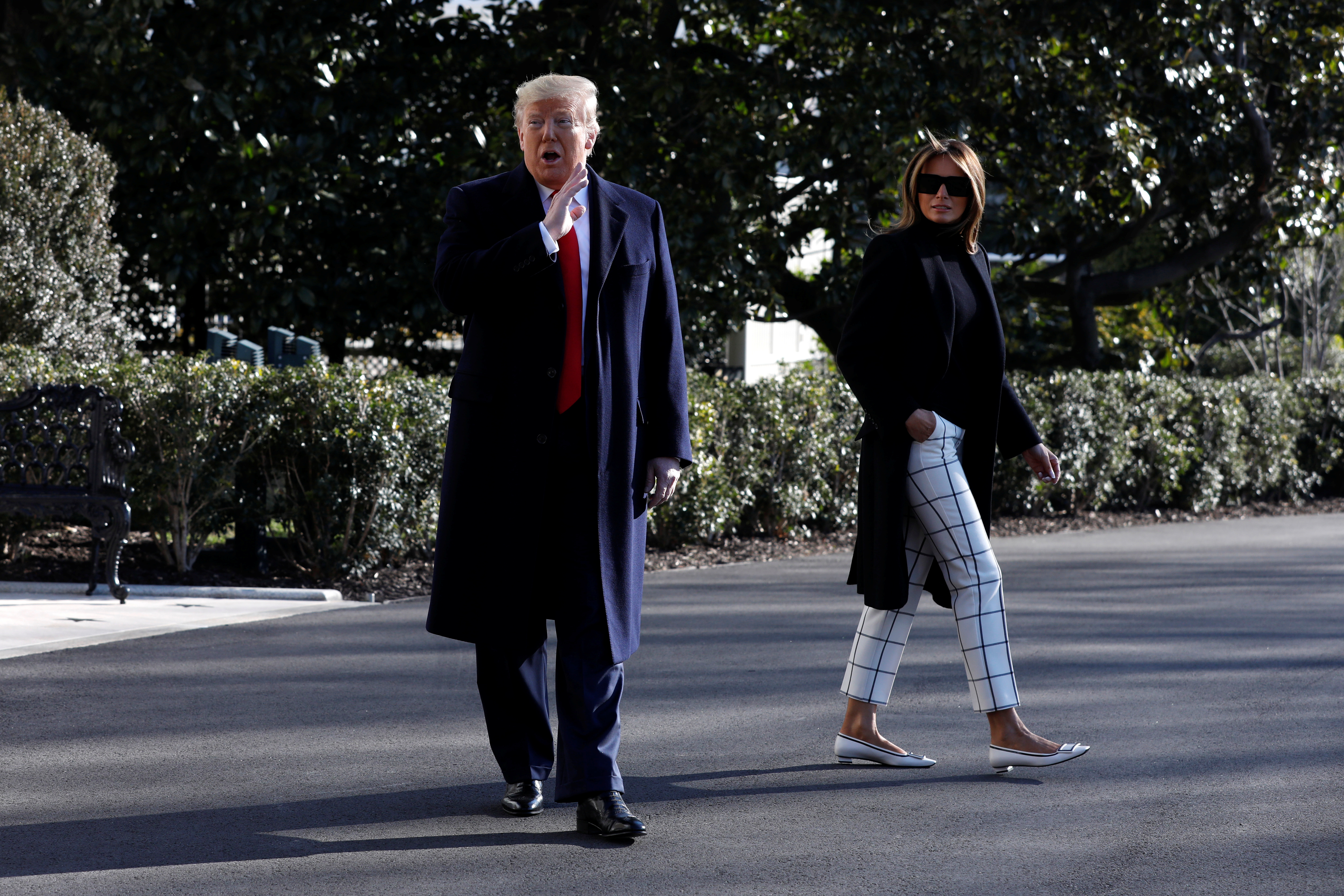 2020-02-23T145650Z_1793890528_RC2E6F9TSJ1J_RTRMADP_3_INDIA-USA-TRUMP