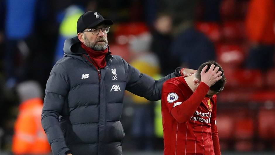 2020-02-29T193727Z_485519323_RC2JAF9Z7RGY_RTRMADP_3_SOCCER-ENGLAND-WAT-LIV-REPORT