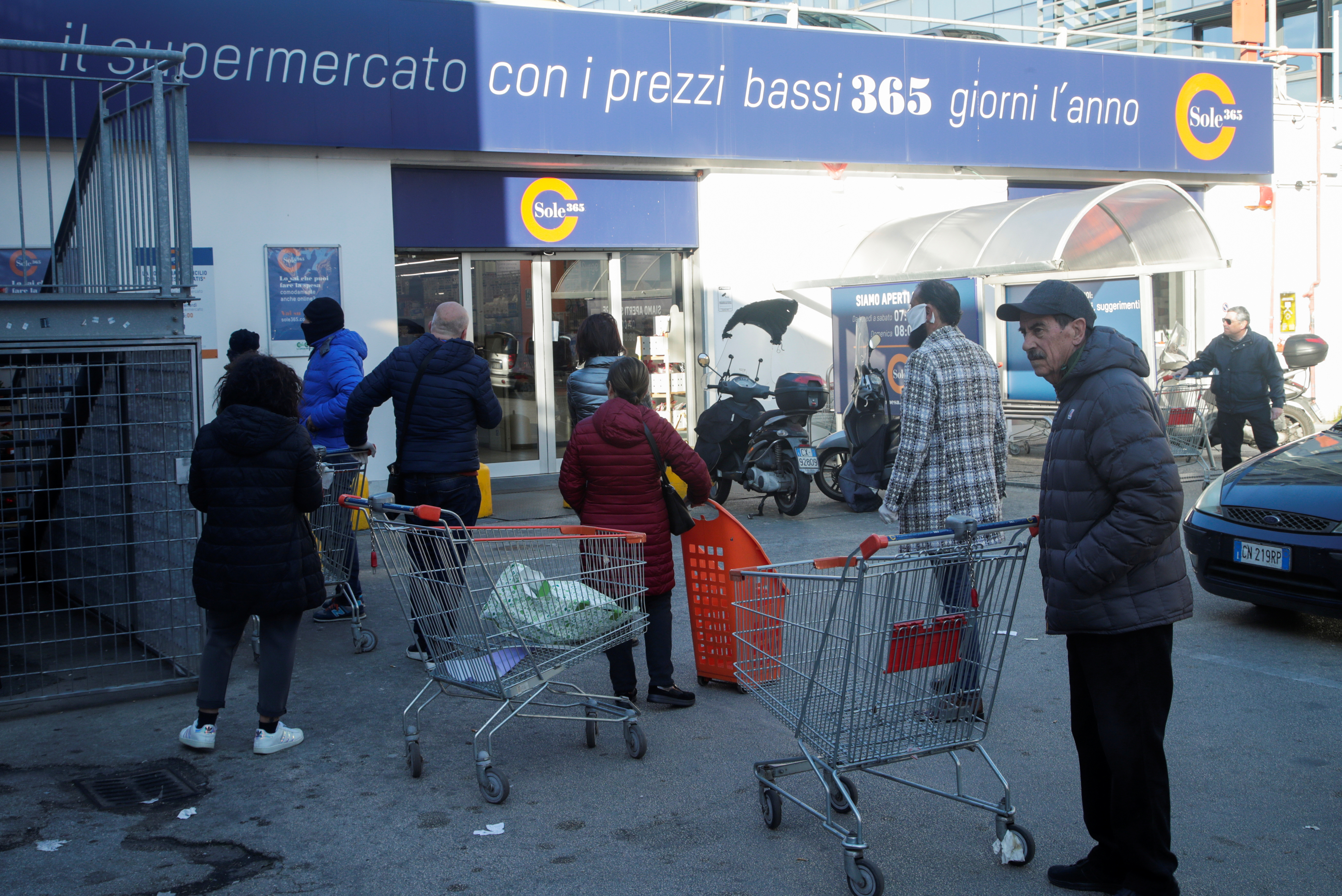 2020-03-10t070304z-1376439556-rc2vgf94k8gl-rtrmadp-3-health-coronavirus-italy-285527.jpeg