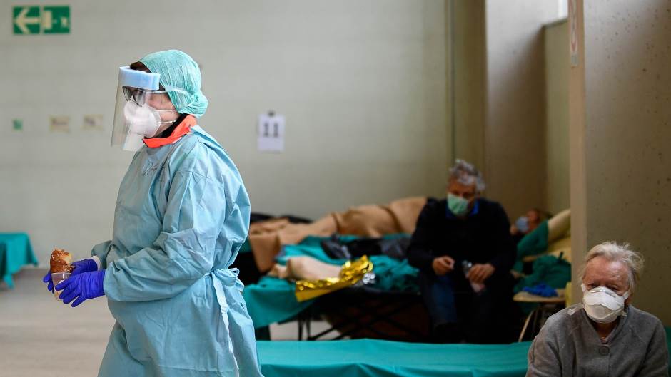 2020-03-14t161858z-1616505798-rc2sjf9mg7dt-rtrmadp-3-health-coronavirus-italy-whatsapp-286029.jpeg