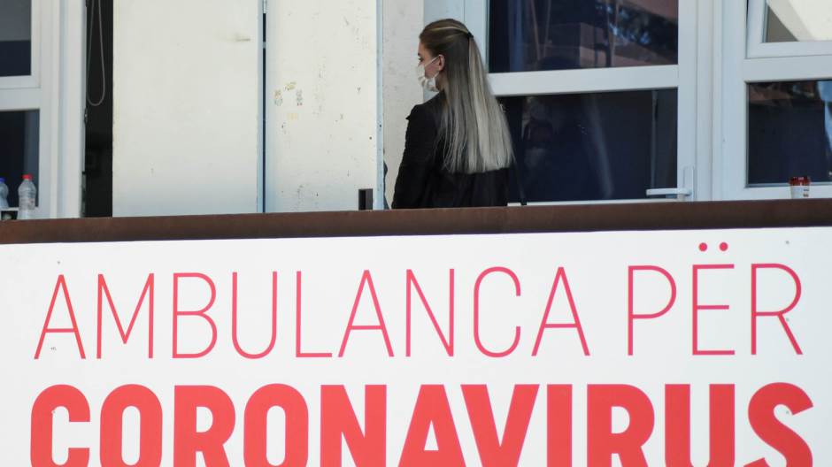 2020-03-16T140133Z_1327161157_RC22LF9WX4VF_RTRMADP_3_HEALTH-CORONAVIRUS-KOSOVO