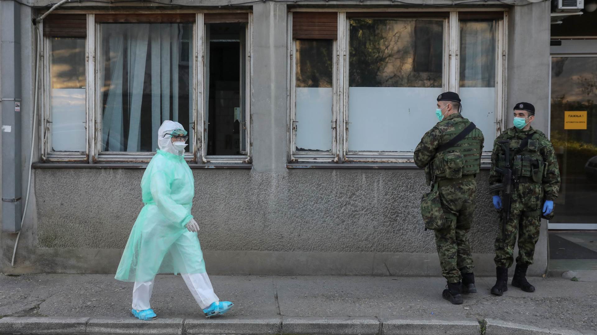 2020-03-16T170815Z_48909025_RC25LF9Y7B3R_RTRMADP_3_HEALTH-CORONAVIRUS-SERBIA