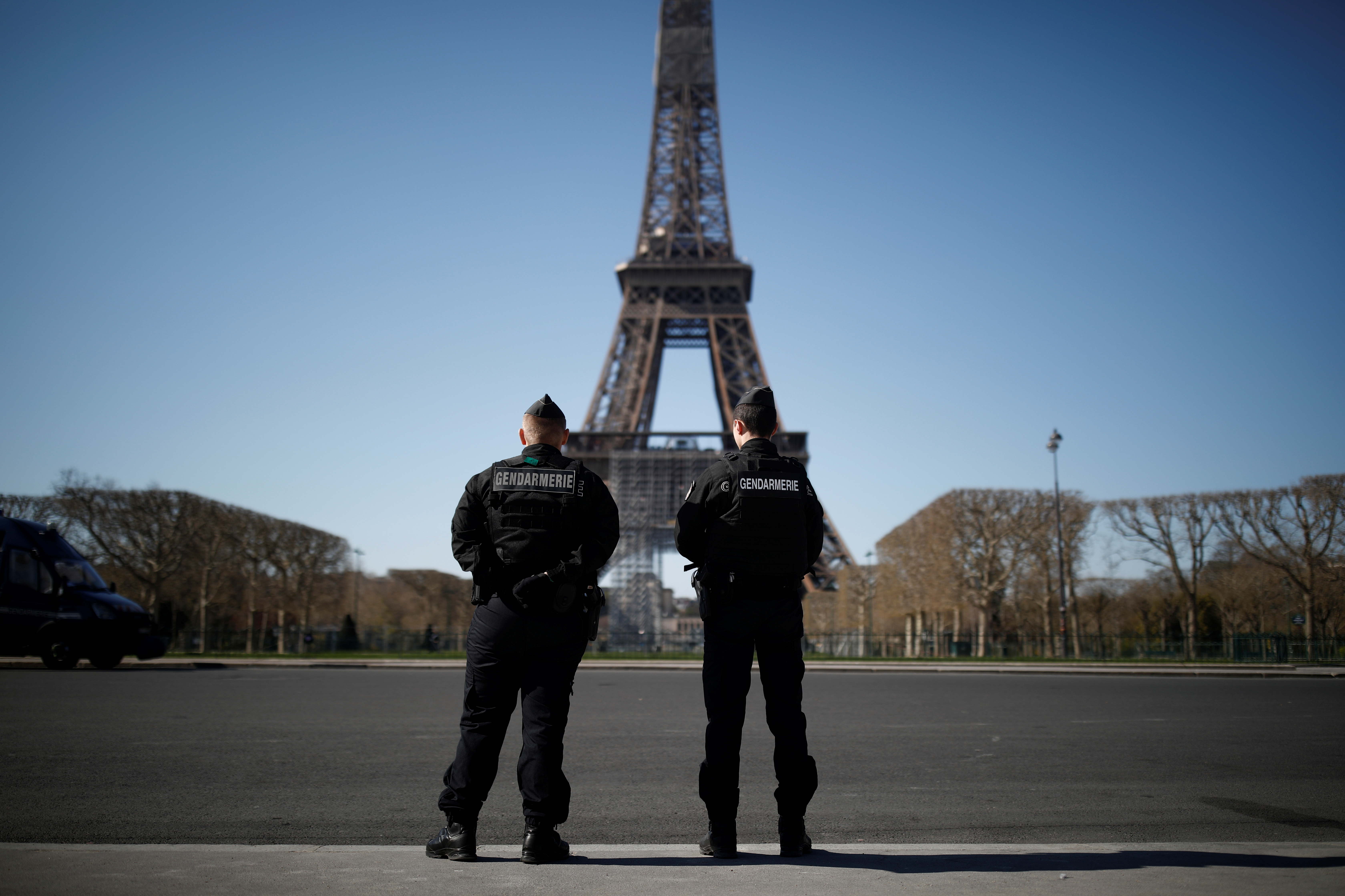 2020-03-23T162617Z_1719617474_RC2SPF98ZSG6_RTRMADP_3_HEALTH-CORONAVIRUS-FRANCE-LOCKDOWN
