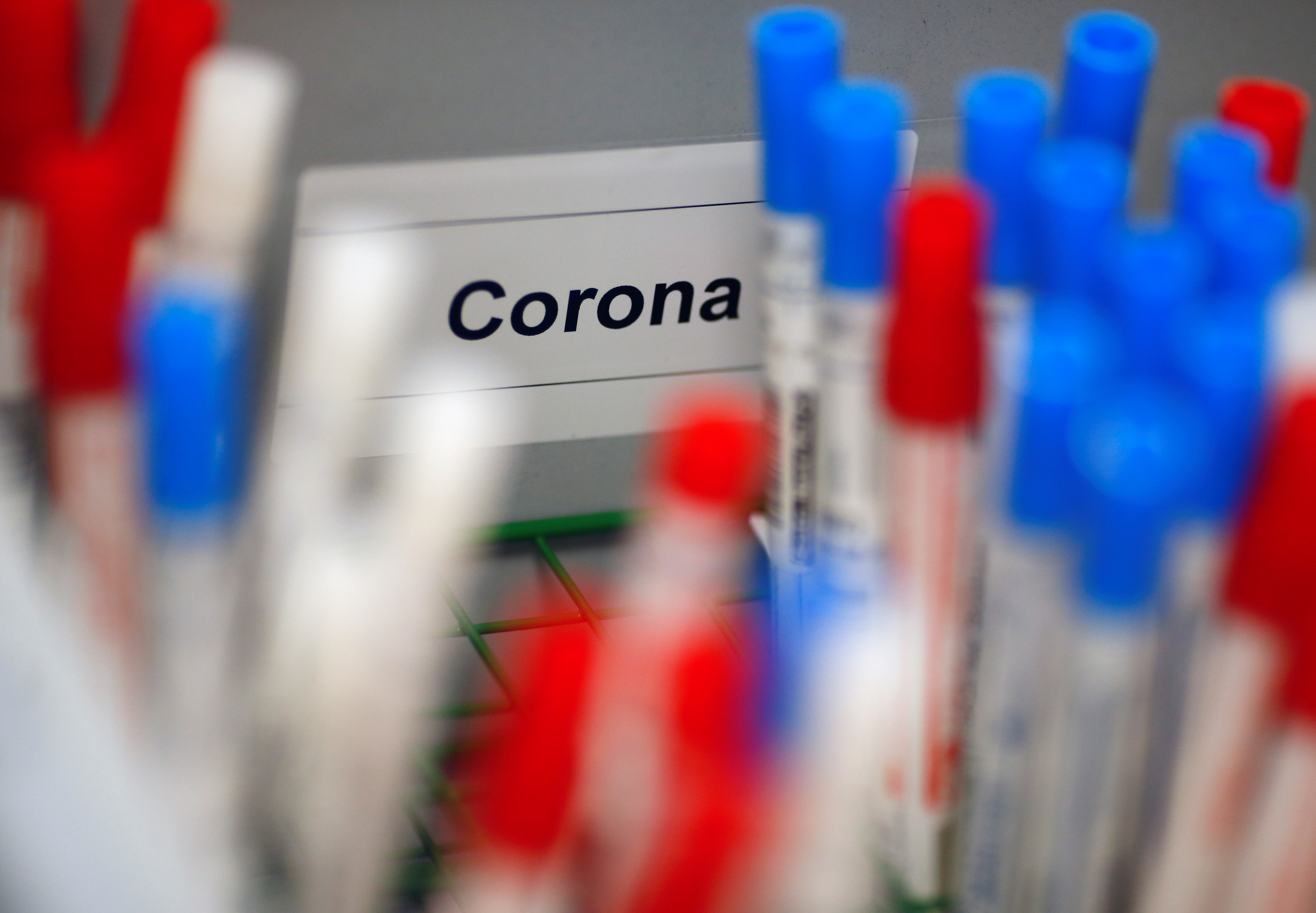 2020-03-26T192820Z_1749913700_RC2VRF9F847S_RTRMADP_3_HEALTH-CORONAVIRUS-GERMANY