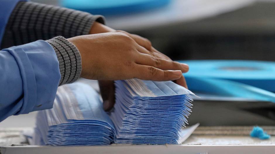 2020-04-01T170739Z_2074521093_RC2TVF9LFGMT_RTRMADP_3_HEALTH-CORONAVIRUS-EGYPT