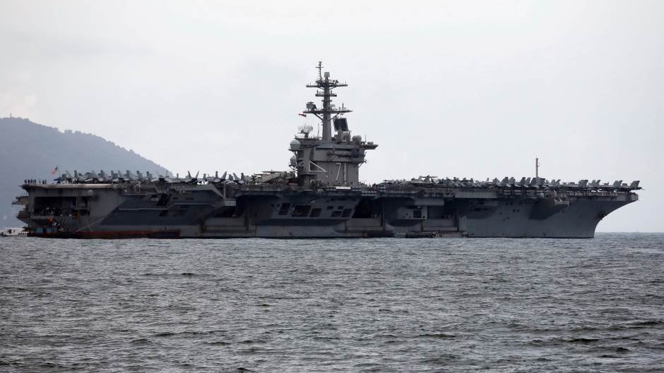 2020-04-03T185810Z_294571331_RC26XF9AMJZP_RTRMADP_3_HEALTH-CORONAVIRUS-USA-NAVY-PROBE