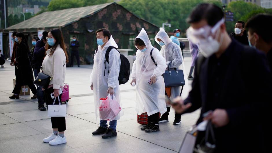 2020-04-08T034115Z_1778134825_RC230G9JAGOU_RTRMADP_3_HEALTH-CORONAVIRUS-CHINA-WUHAN