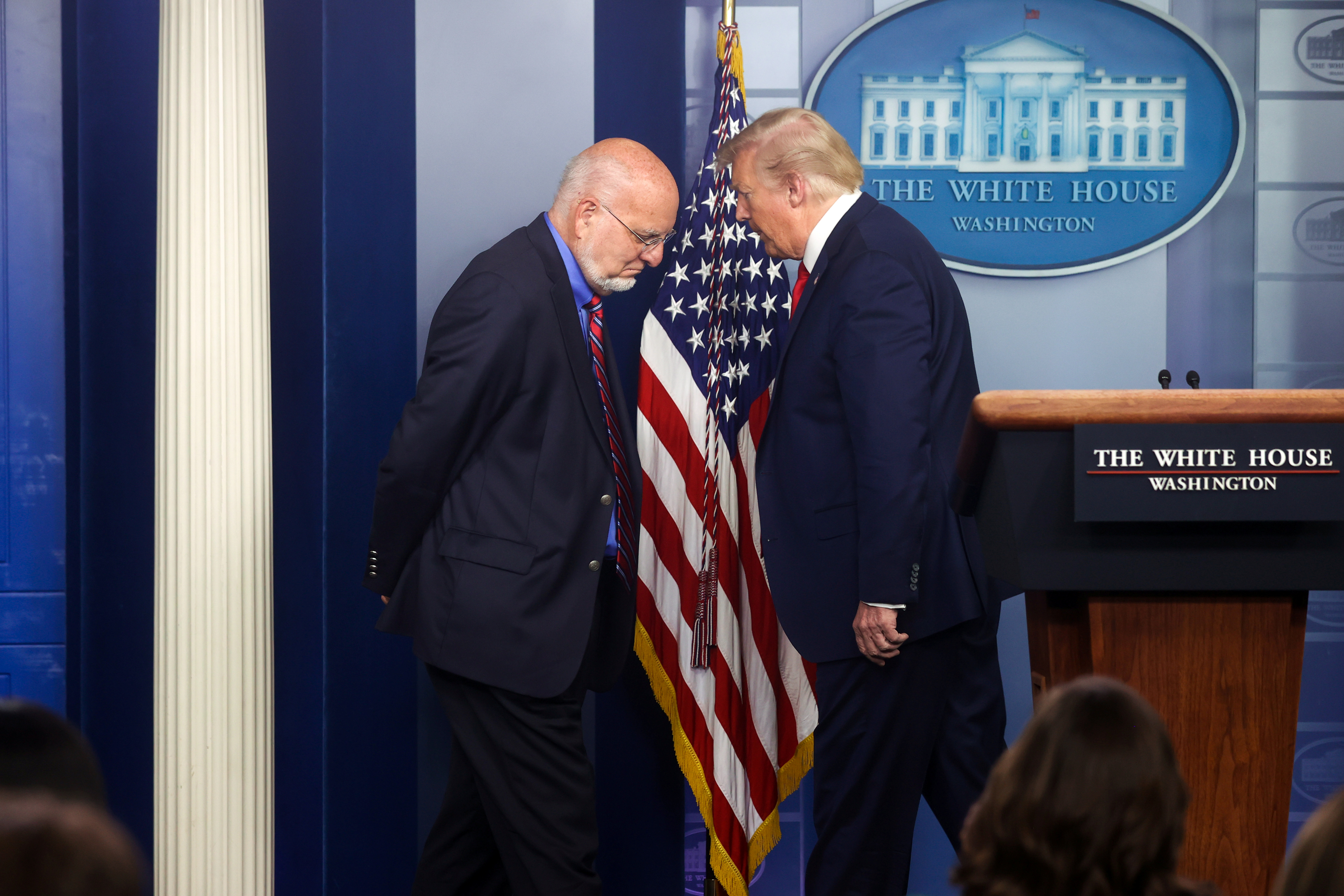 2020-04-23T040518Z_870243694_RC24AG9MDC3S_RTRMADP_3_HEALTH-CORONAVIRUS-USA