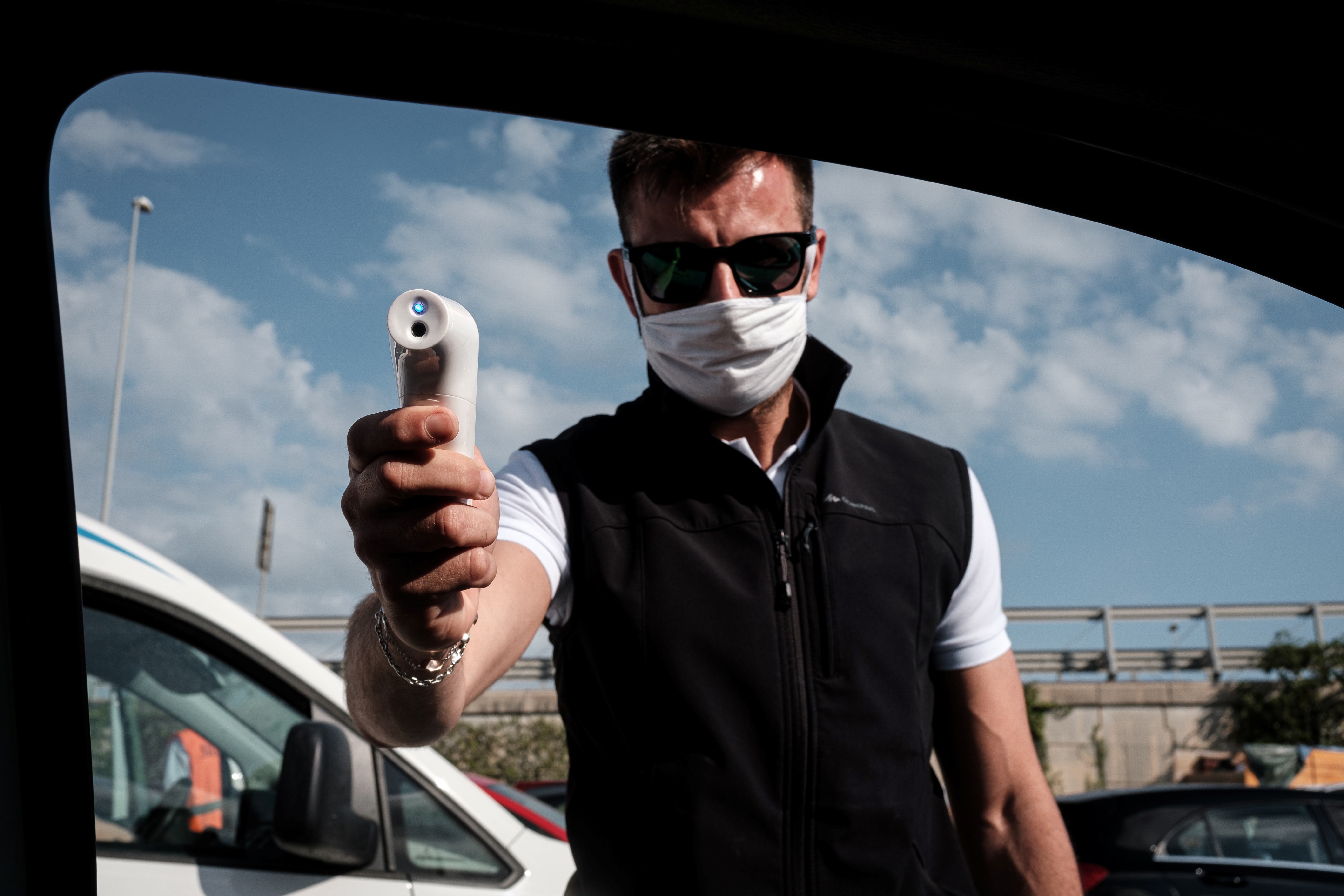 2020-06-05T100756Z_1058219172_RC2Y2H98WLXL_RTRMADP_3_HEALTH-CORONAVIRUS-ITALY-LOCKDOWN-DIARY