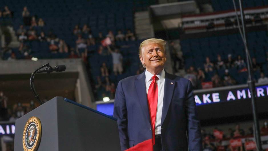 2020-06-21T023526Z_1916696900_RC2EDH9DGN0K_RTRMADP_3_USA-ELECTION-TRUMP